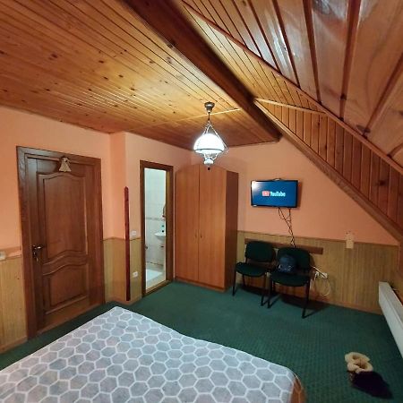 Затишок Villa Tysovets Екстериор снимка