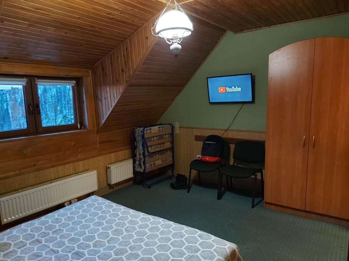 Затишок Villa Tysovets Екстериор снимка